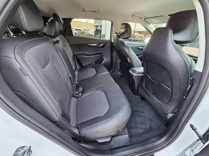 2025 Kia EV6 Light Long Range