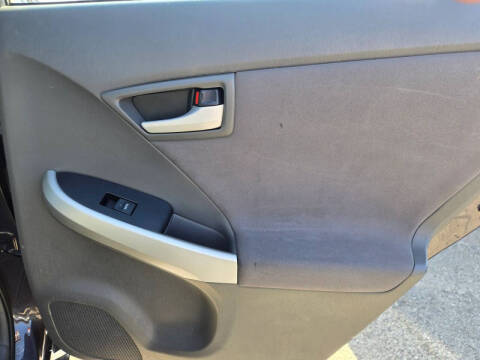 2010 Toyota Prius II