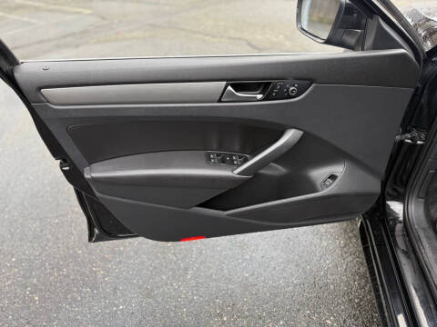 2014 Volkswagen Passat 2.0L TDI SE