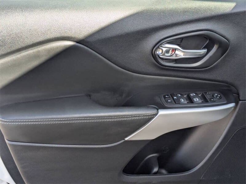 2022 Jeep Cherokee X