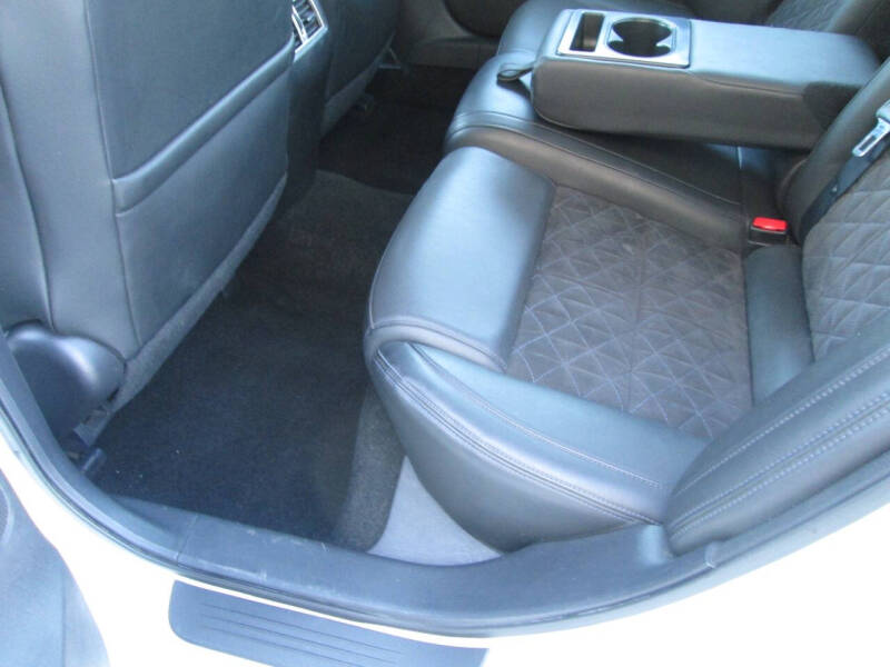 2017 Nissan Maxima 3.5 SR