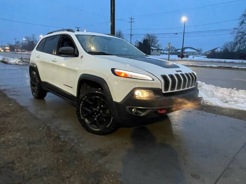 2016 Jeep Cherokee for sale at Wyss Auto in Oak Creek WI