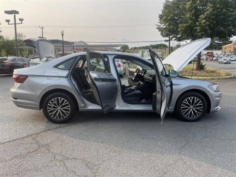 2021 Volkswagen Jetta R-Line