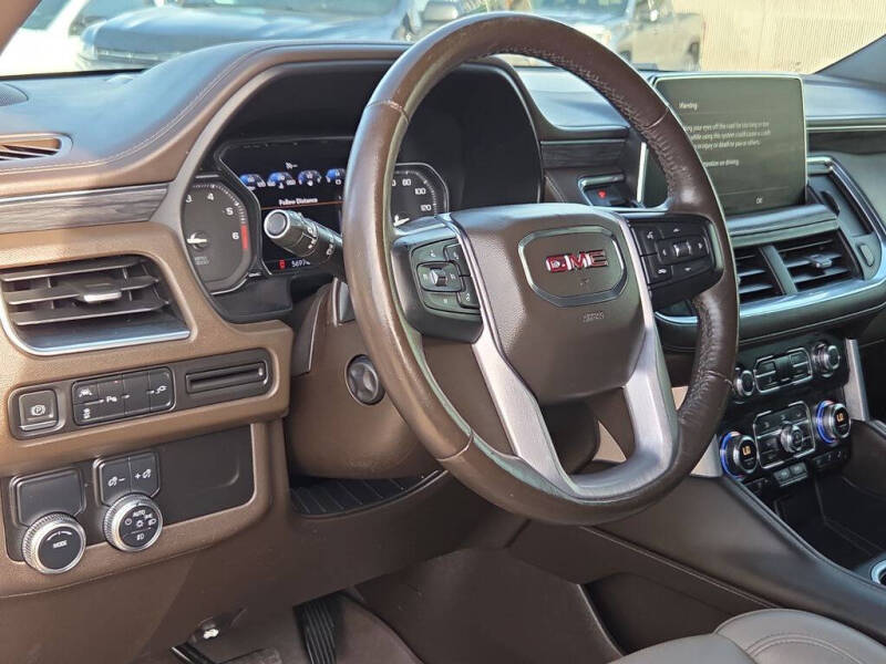 2021 GMC Yukon SLT