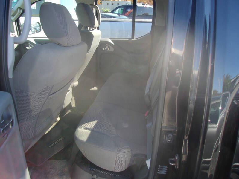 2016 Nissan Frontier S