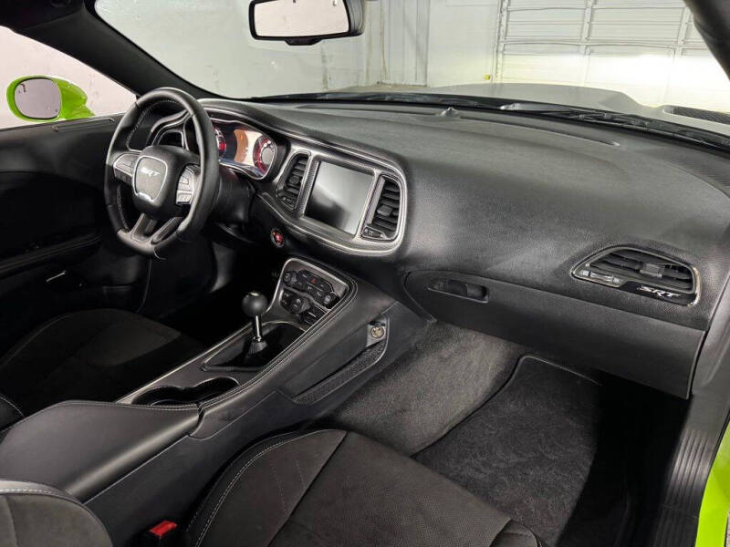 2015 Dodge Challenger SRT Hellcat