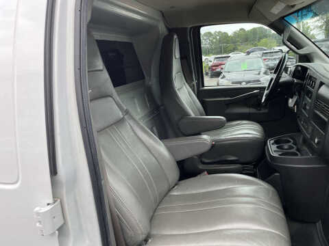 2022 Chevrolet Express 3500