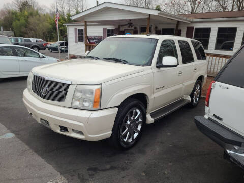 2005 Cadillac Escalade for sale at TR MOTORS in Gastonia NC