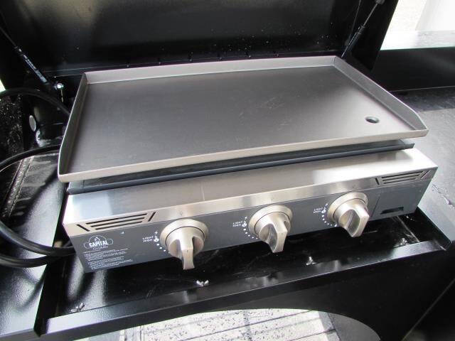 2025 Forest River 38 VERANDA