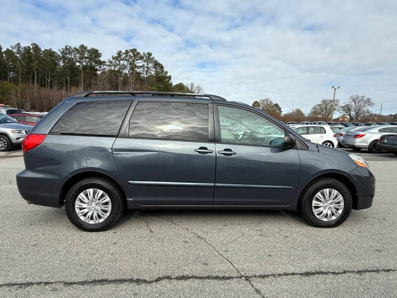 2008 Toyota Sienna