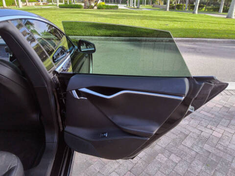 2017 Tesla Model S