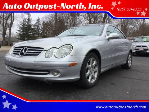 2004 Mercedes-Benz CLK for sale at Auto Outpost-North, Inc. in McHenry IL