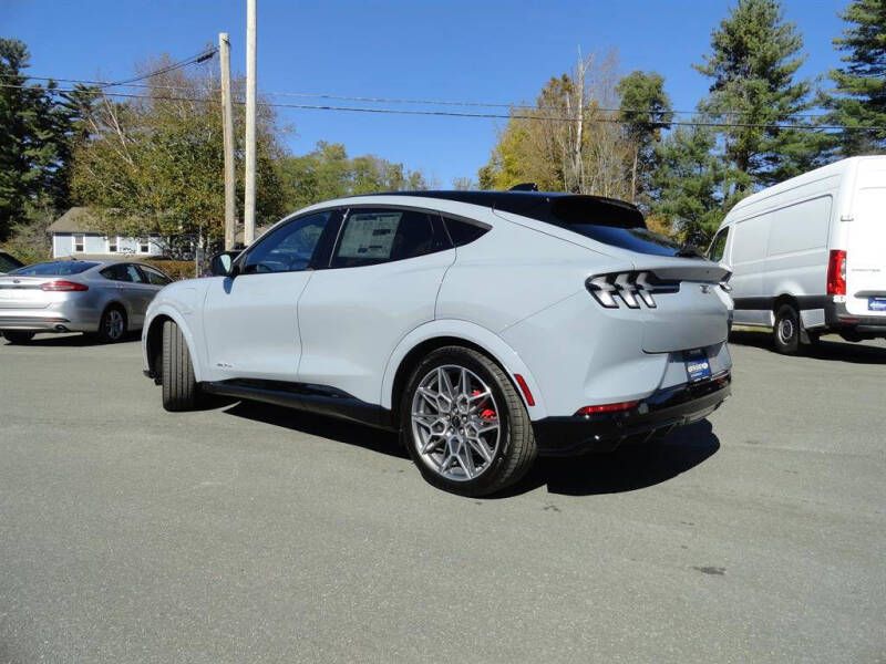 2025 Ford Mustang Mach-E GT