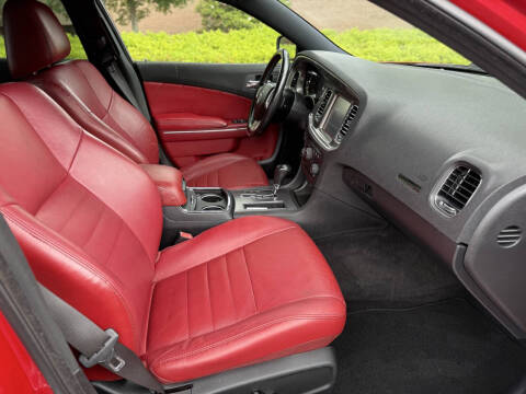 2012 Dodge Charger R/T Plus