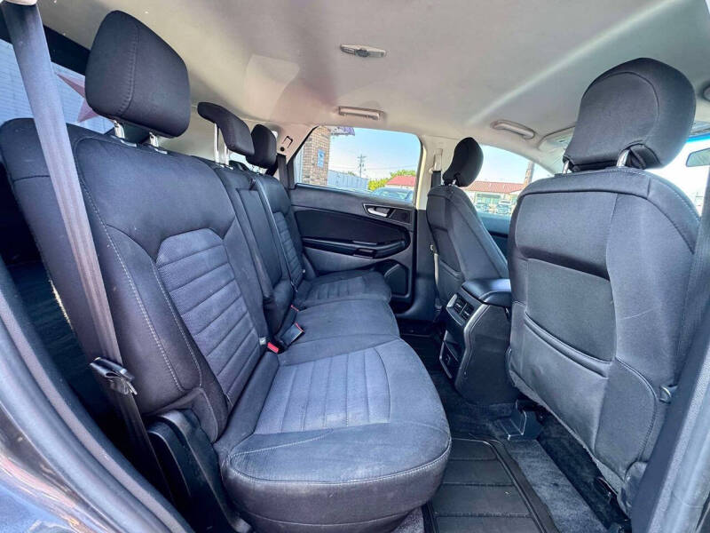 2015 Ford Edge SE