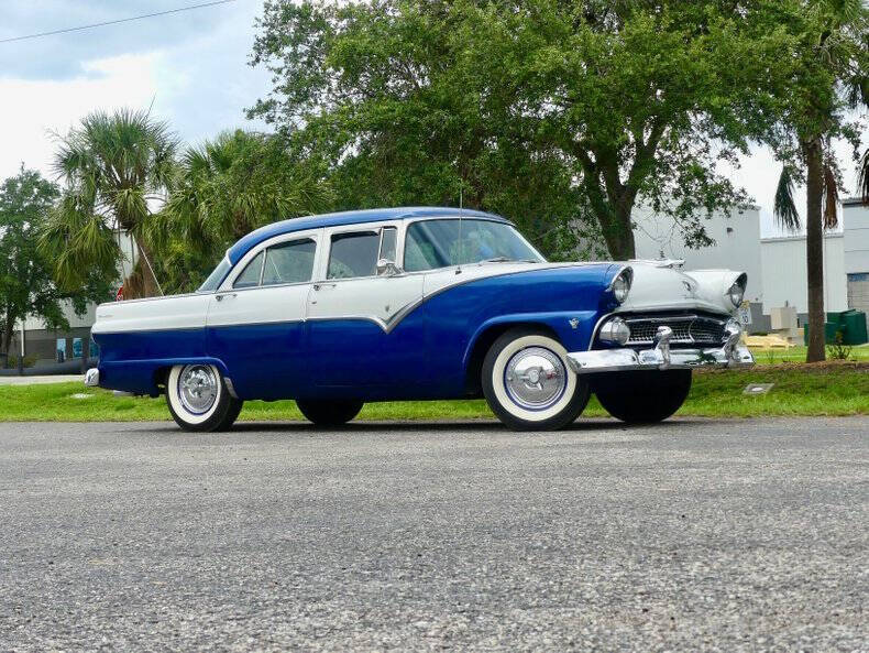 1955 Ford Fairlane