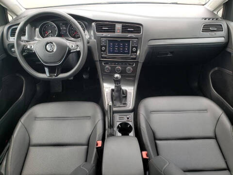 2021 Volkswagen Golf TSI