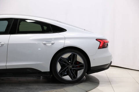 2022 Audi RS e-tron GT quattro