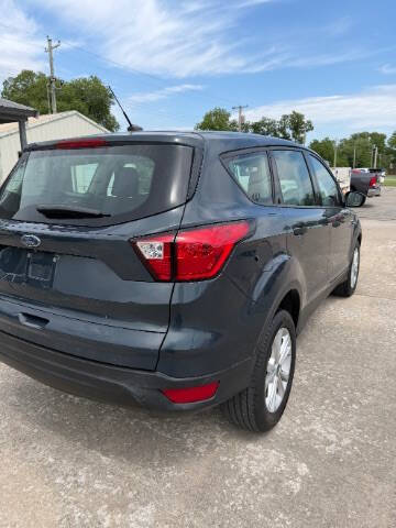 2019 Ford Escape S