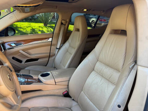 2011 Porsche Panamera S