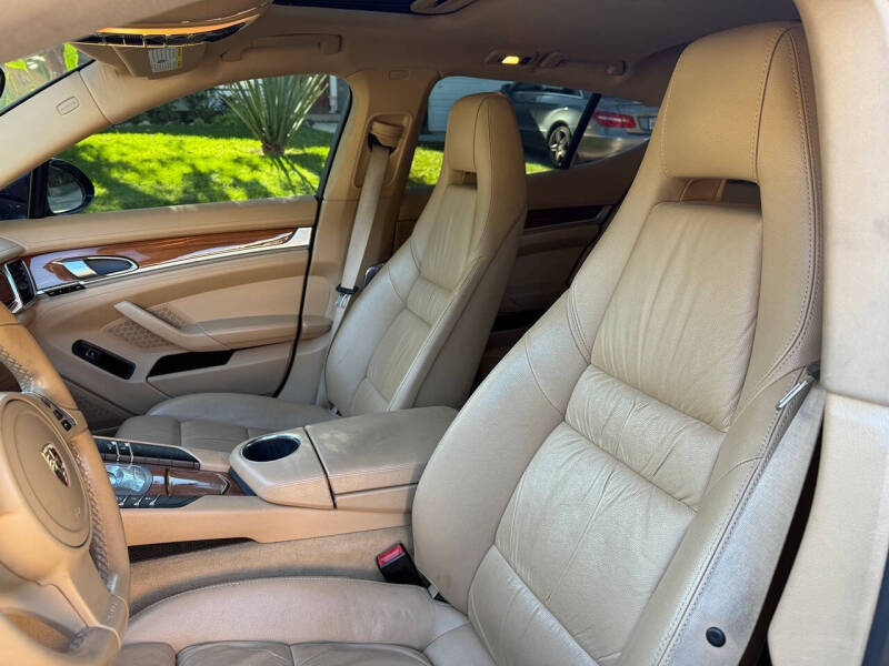 2011 Porsche Panamera S