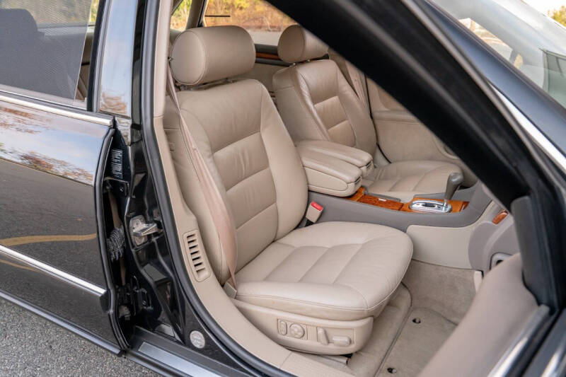 2001 Audi A8 L quattro