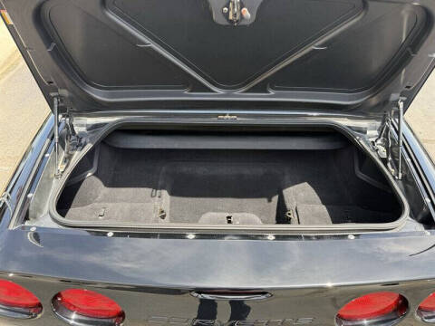2004 Chevrolet Corvette