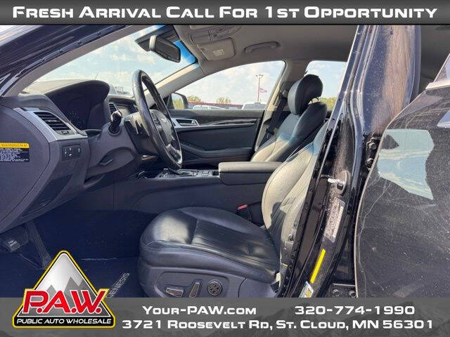 2015 Hyundai Genesis