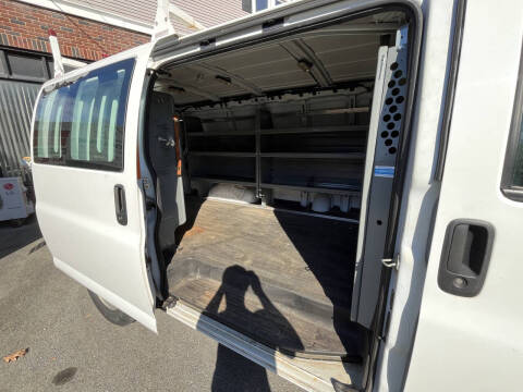 2018 Chevrolet Express 2500