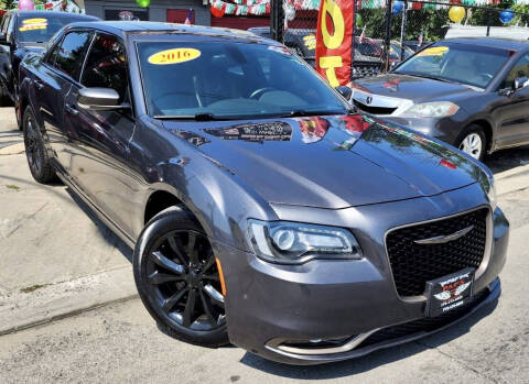 2016 Chrysler 300 for sale at Paps Auto Sales in Chicago IL