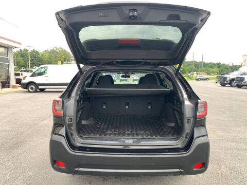 2023 Subaru Outback Premium