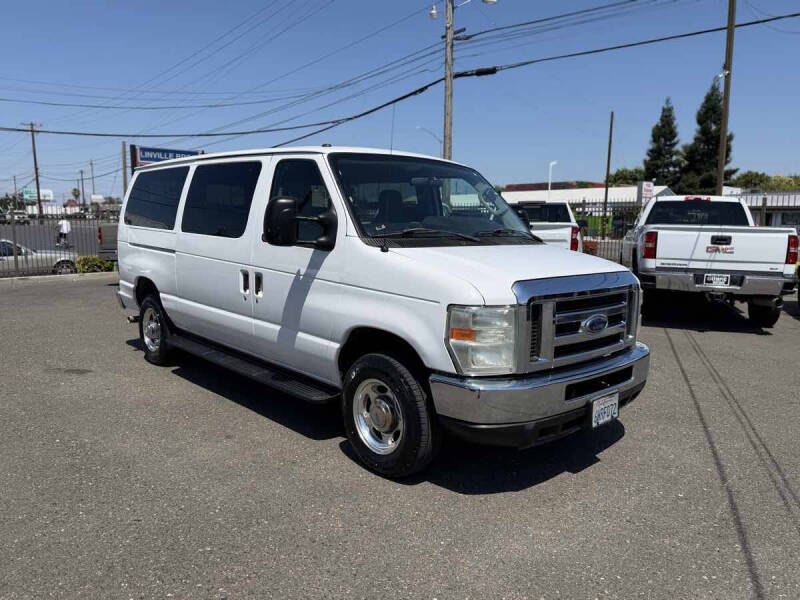 2009 Ford E-Series E-350 SD XLT
