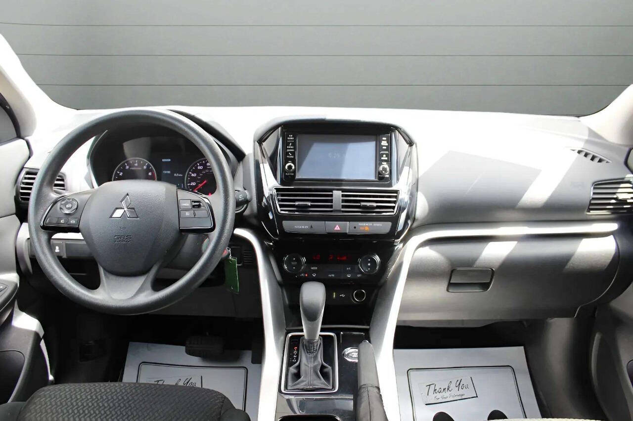 MitsubishiEclipse Cross18