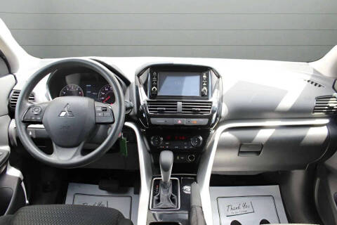 2022 Mitsubishi Eclipse Cross ES