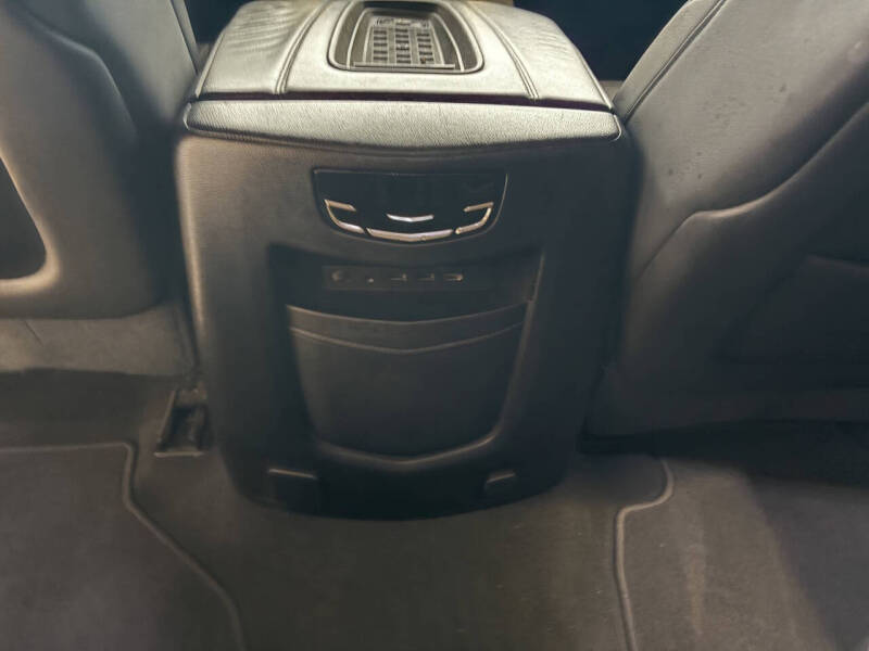 2017 Cadillac Escalade Luxury