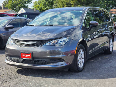 2022 Chrysler Voyager LX
