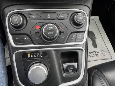 2017 Chrysler 200 Limited