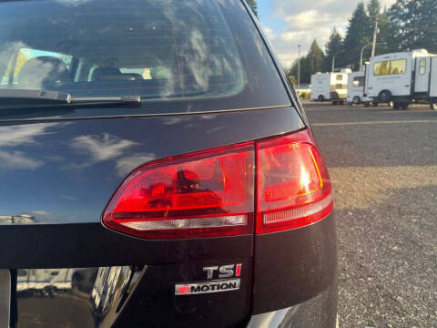 2017 Volkswagen Golf Alltrack TSI SEL 4Motion