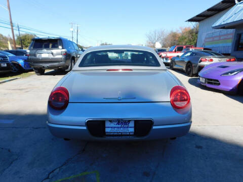 2004 Ford Thunderbird Deluxe