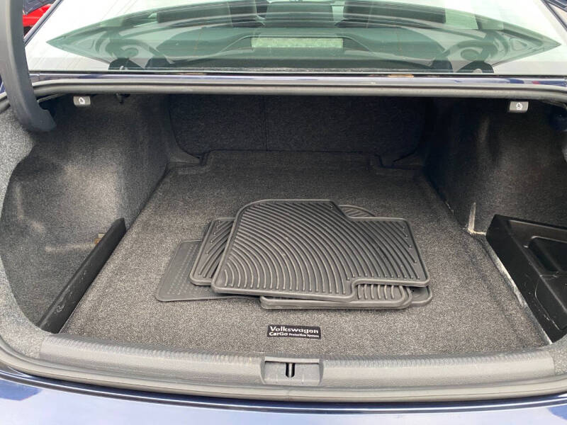 2012 Volkswagen Passat TDI SE