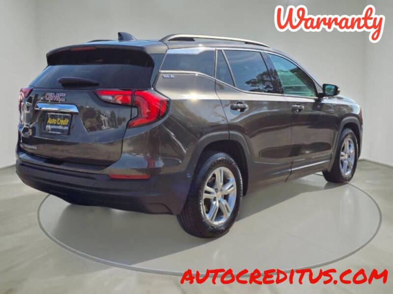 2020 GMC Terrain SLE