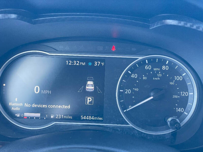 2023 Nissan Versa SV