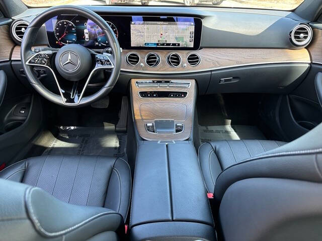 2022 Mercedes-Benz E-Class 9