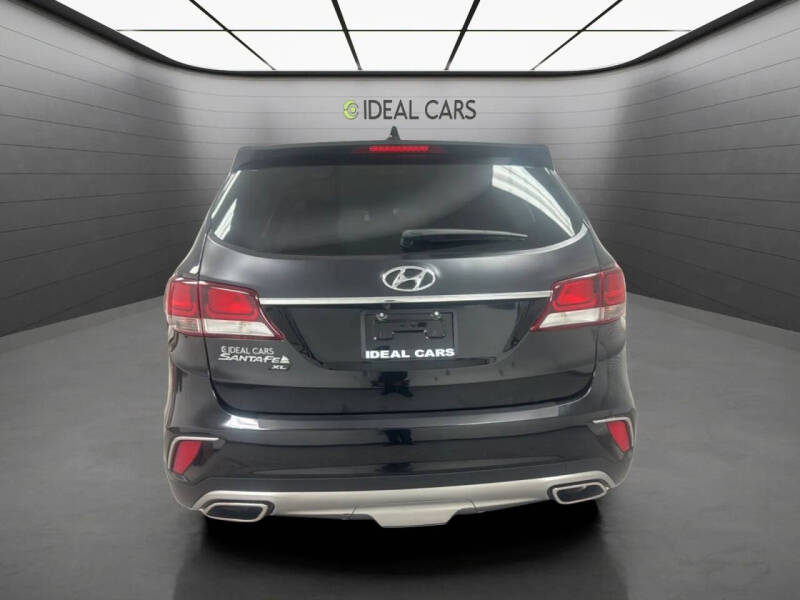 2019 Hyundai Santa Fe XL SE