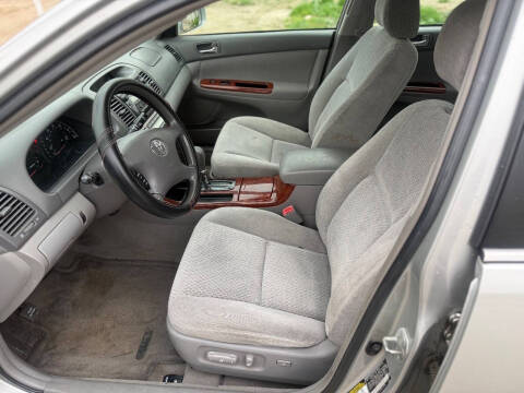 2004 Toyota Camry XLE