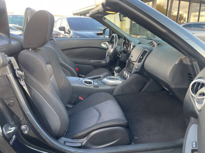 2011 Nissan 370Z Roadster