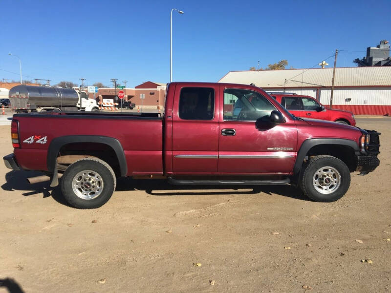 2005 GMC Sierra 2500HD for sale at Philip Motor Inc in Philip SD