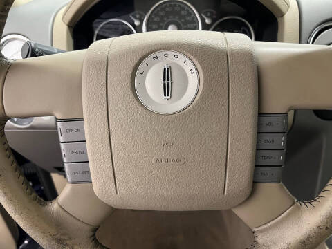 2007 Lincoln Mark LT