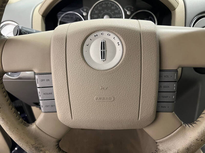 2007 Lincoln Mark LT