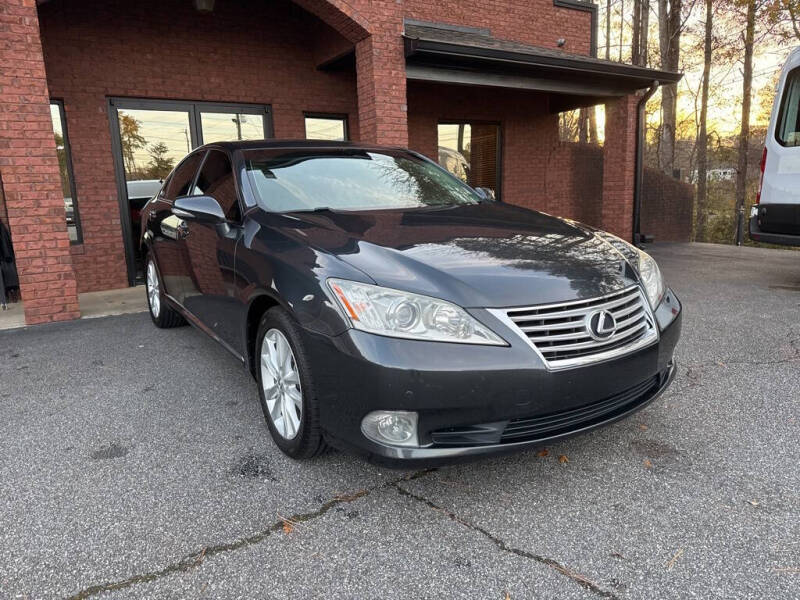 2011 Lexus ES 350 photo 11